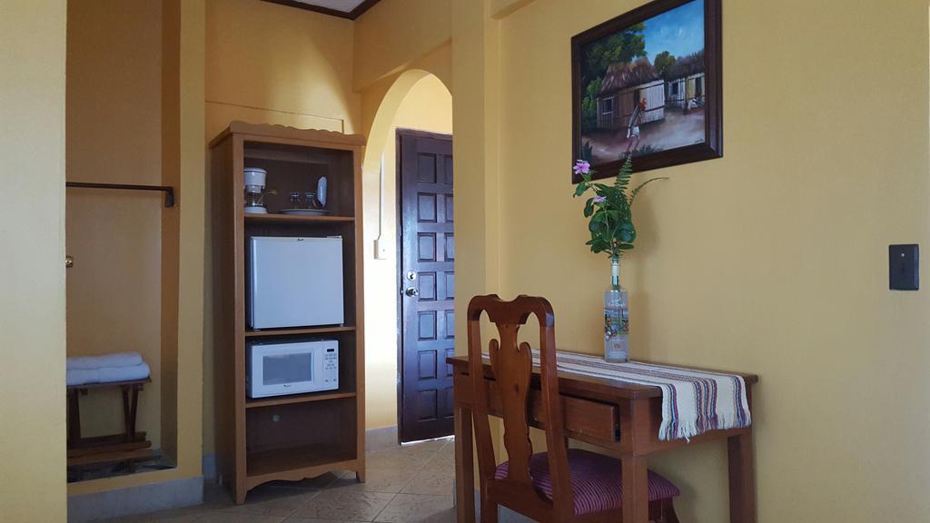 Martha'S Guesthouse San Ignacio Dış mekan fotoğraf