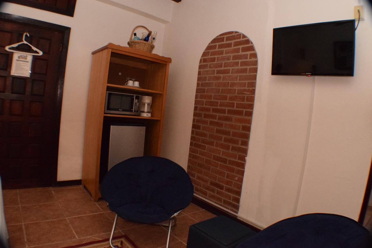 Martha'S Guesthouse San Ignacio Oda fotoğraf
