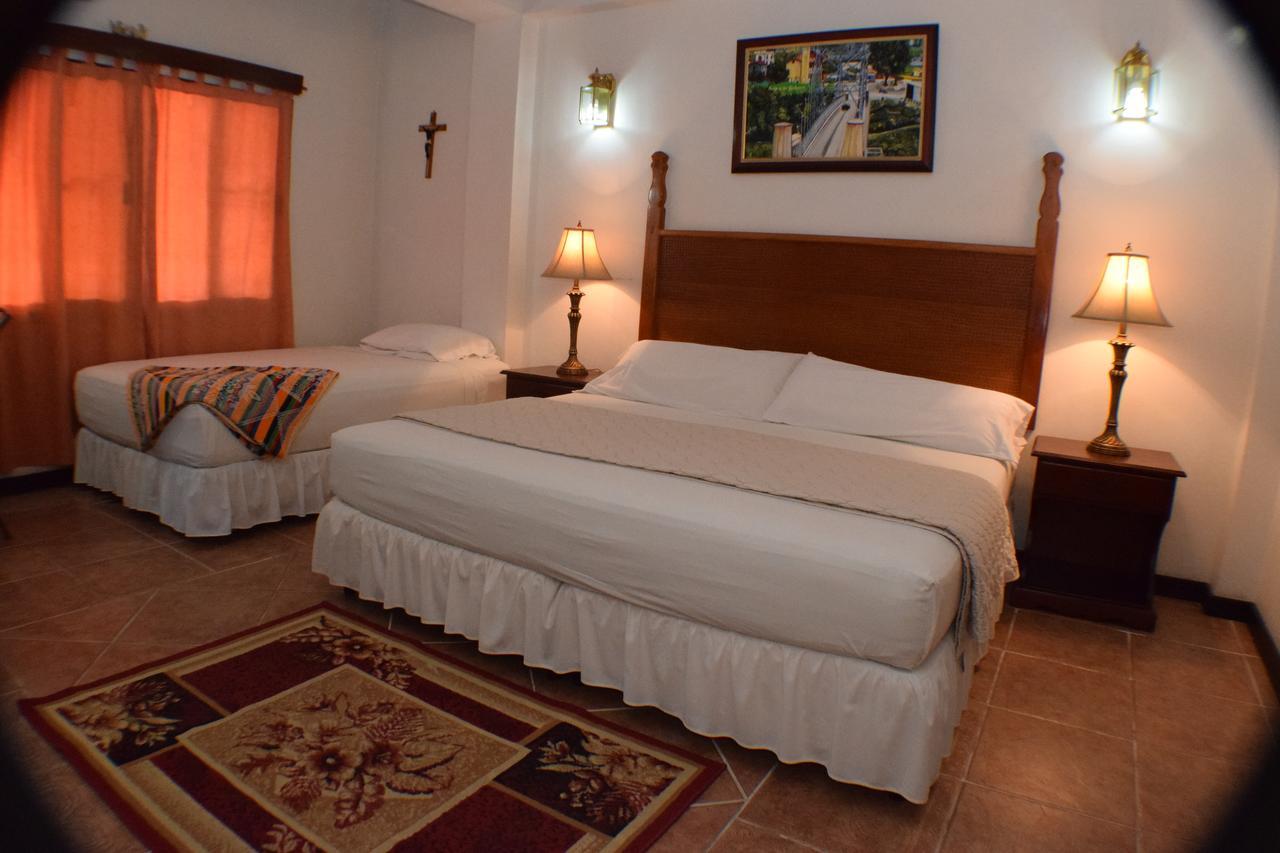 Martha'S Guesthouse San Ignacio Oda fotoğraf